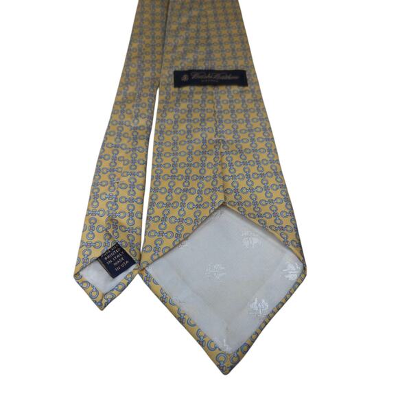 BROOKS BROTHERS Men’s Yellow Makers Tie 100% Silk Made in‎ USA Long 63" x 3.75" - Picture 7 of 7
